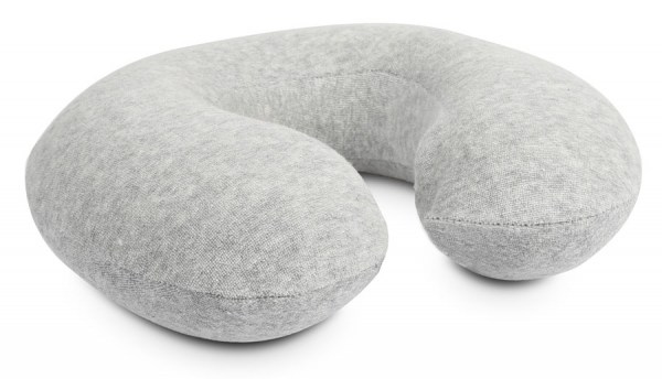 BD9010-Neck-support-pillow-by-BabyDan